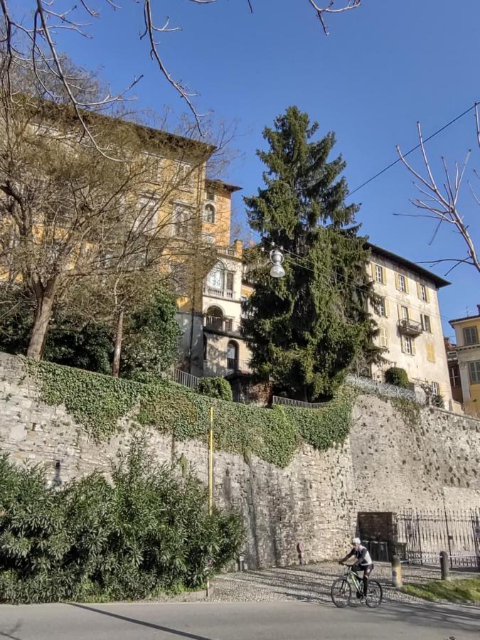 Dolce Notti Apartment Bergamo Luaran gambar